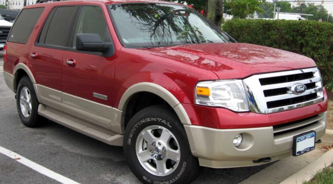 3 Across Installations: Which Car Seats Fit a Ford Expedition?