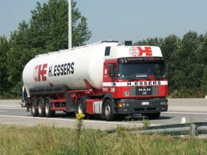 Trucks in the EU are required to have rear and side underride guards, dramatically reducing underride injury and fatality rates compared to in the US.