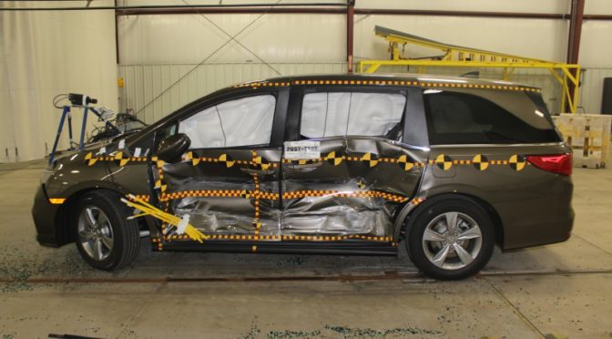 Side Impact Safety: Honda Odyssey Safest Minivan Again in 2018